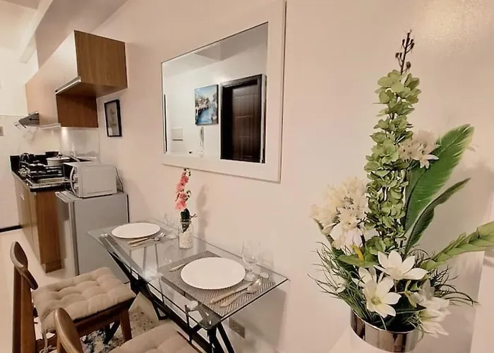 Big Modernstudio -3max -2pet -parking -24sqm -picc,moa,ccp,picc * Manila