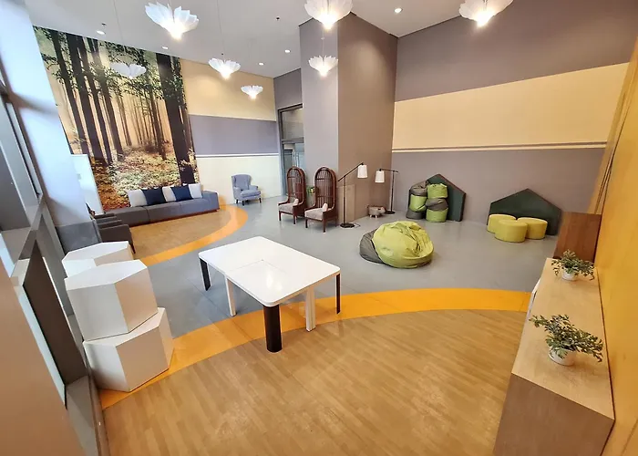 Big Modernstudio -3max -2pet -parking -24sqm -picc,moa,ccp,picc