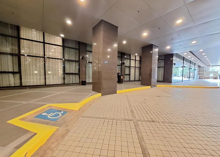 Big Modernstudio -3max -2pet -parking -24sqm -picc,moa,ccp,picc * Manila